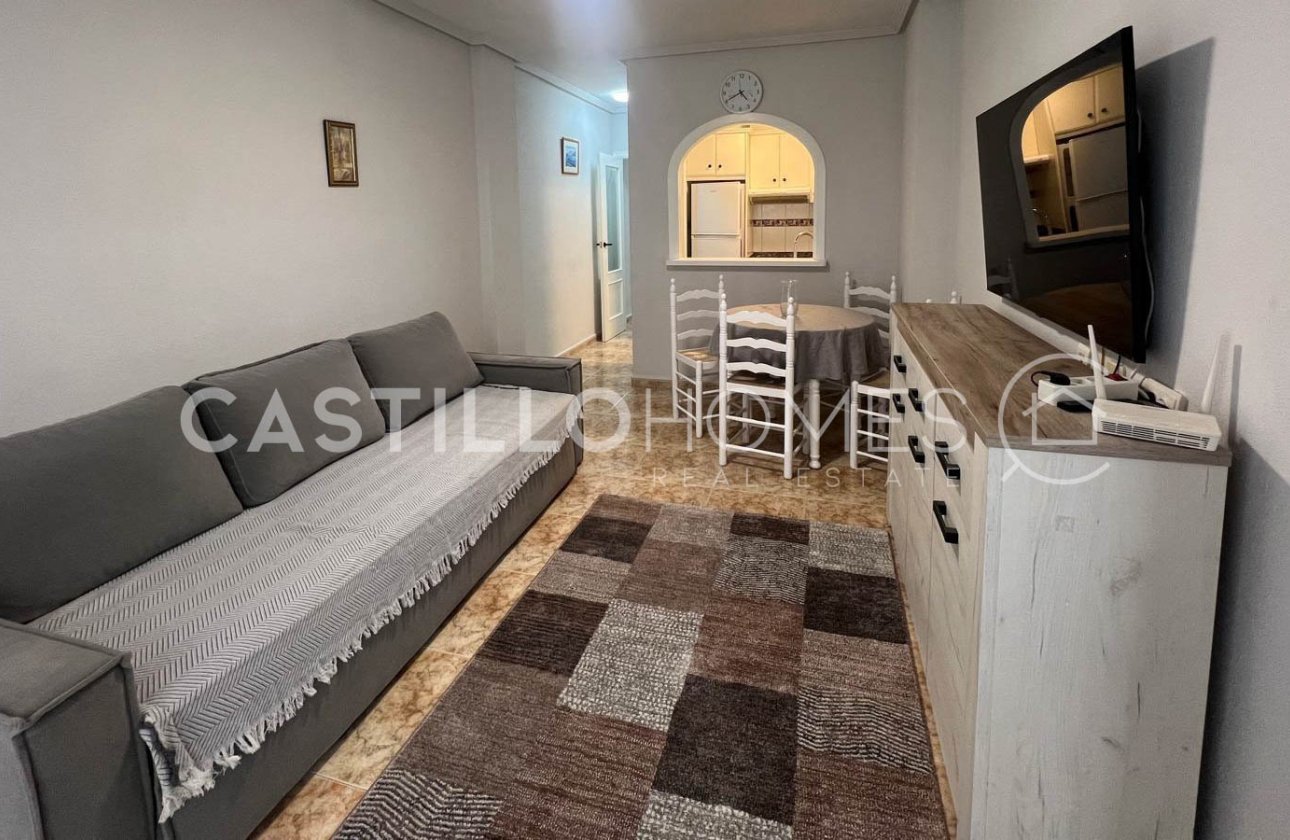 Resale - Apartment / flat - Torrevieja - Centro