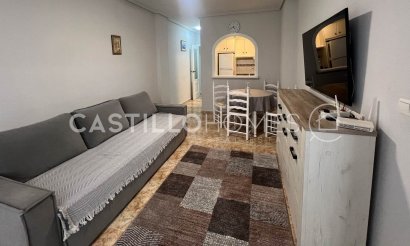 Resale - Apartment / flat - Torrevieja - Centro