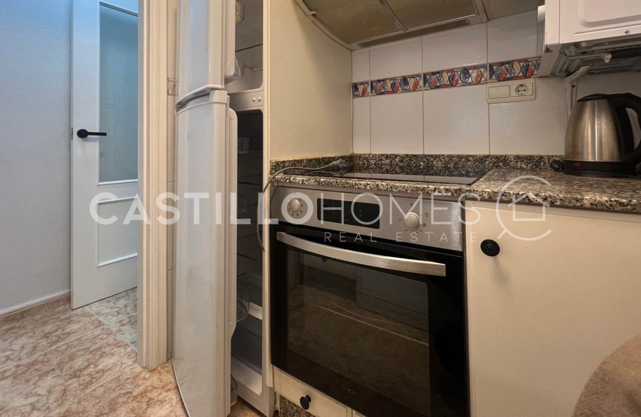 Resale - Apartment / flat - Torrevieja - Centro