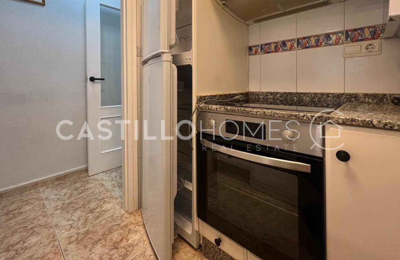 Resale - Apartment / flat - Torrevieja - Centro