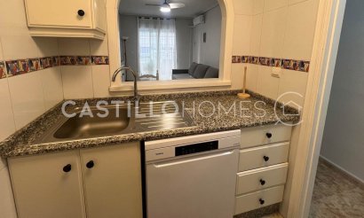 Resale - Apartment / flat - Torrevieja - Centro