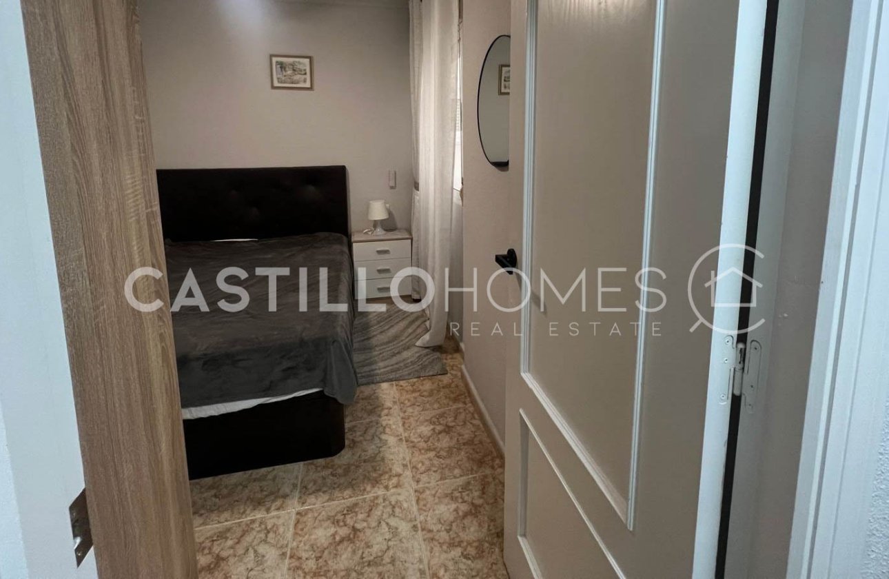 Resale - Apartment / flat - Torrevieja - Centro