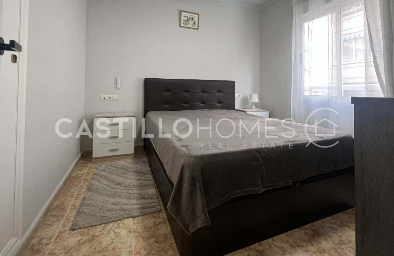 Resale - Apartment / flat - Torrevieja - Centro