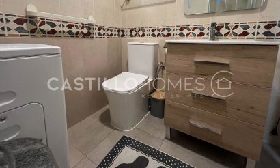 Resale - Apartment / flat - Torrevieja - Centro