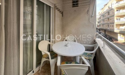 Resale - Apartment / flat - Torrevieja - Centro