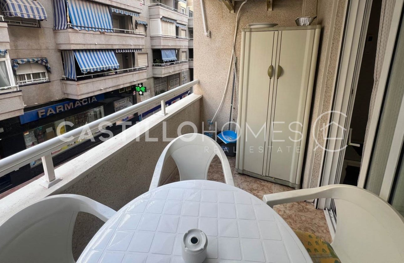 Resale - Apartment / flat - Torrevieja - Centro