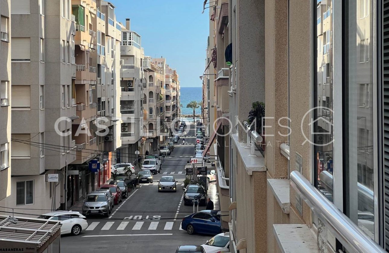 Resale - Apartment / flat - Torrevieja - Centro