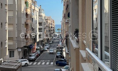 Resale - Apartment / flat - Torrevieja - Centro