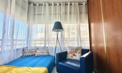 Resale - Apartment / flat - Torrevieja - El Chaparral