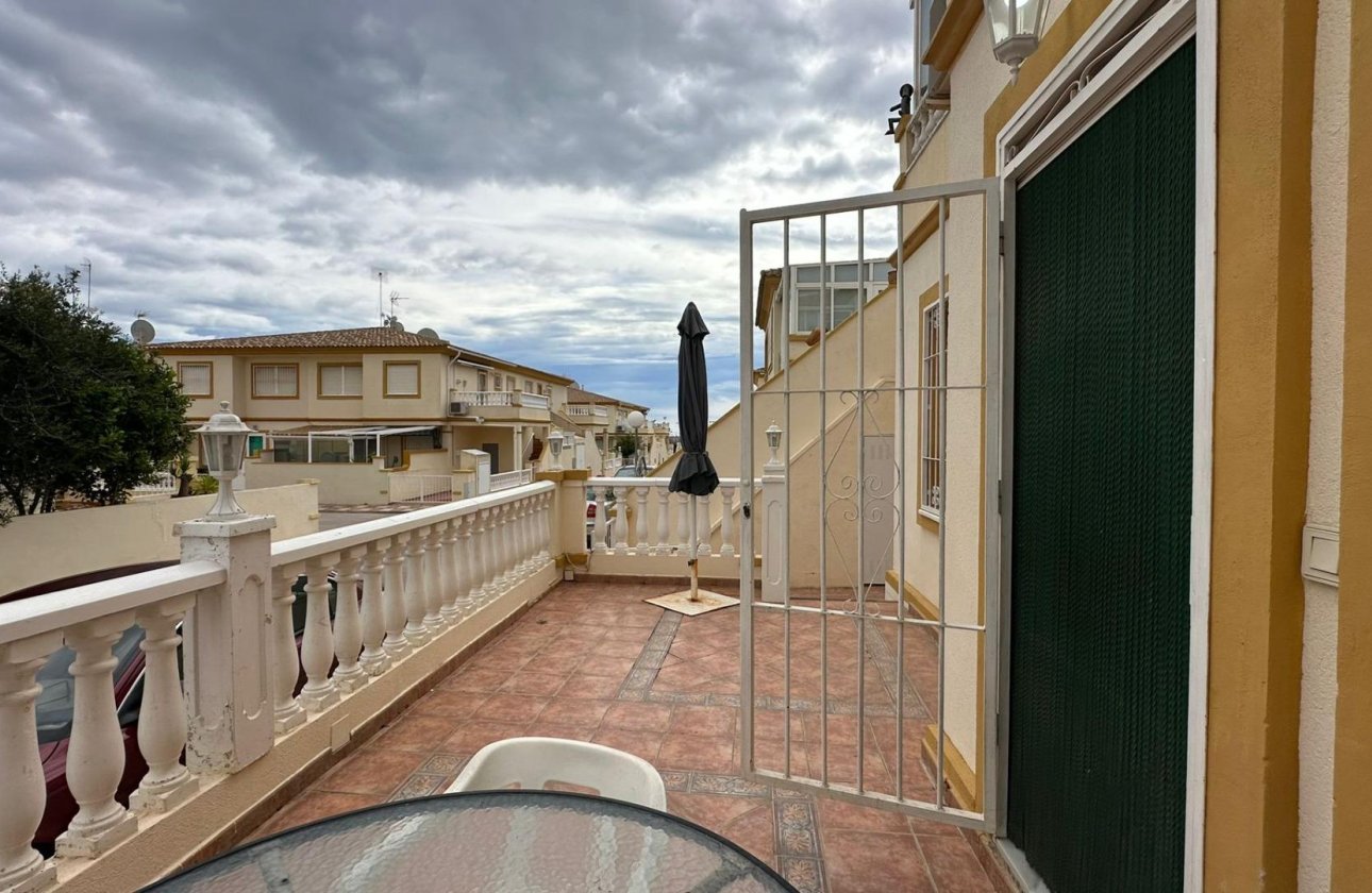 Resale - Bungalow - Orihuela Costa - La Florida