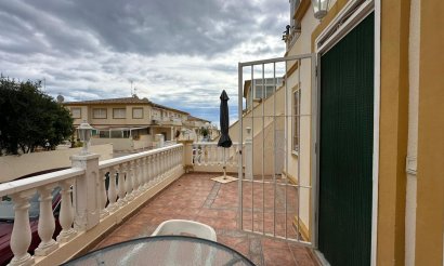 Resale - Bungalow - Orihuela Costa - La Florida