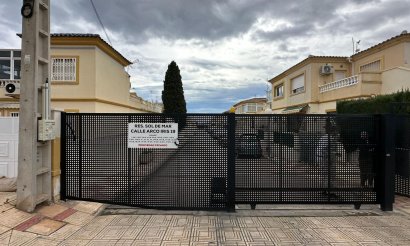 Resale - Bungalow - Orihuela Costa - La Florida