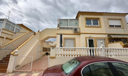 Resale - Bungalow - Orihuela Costa - La Florida