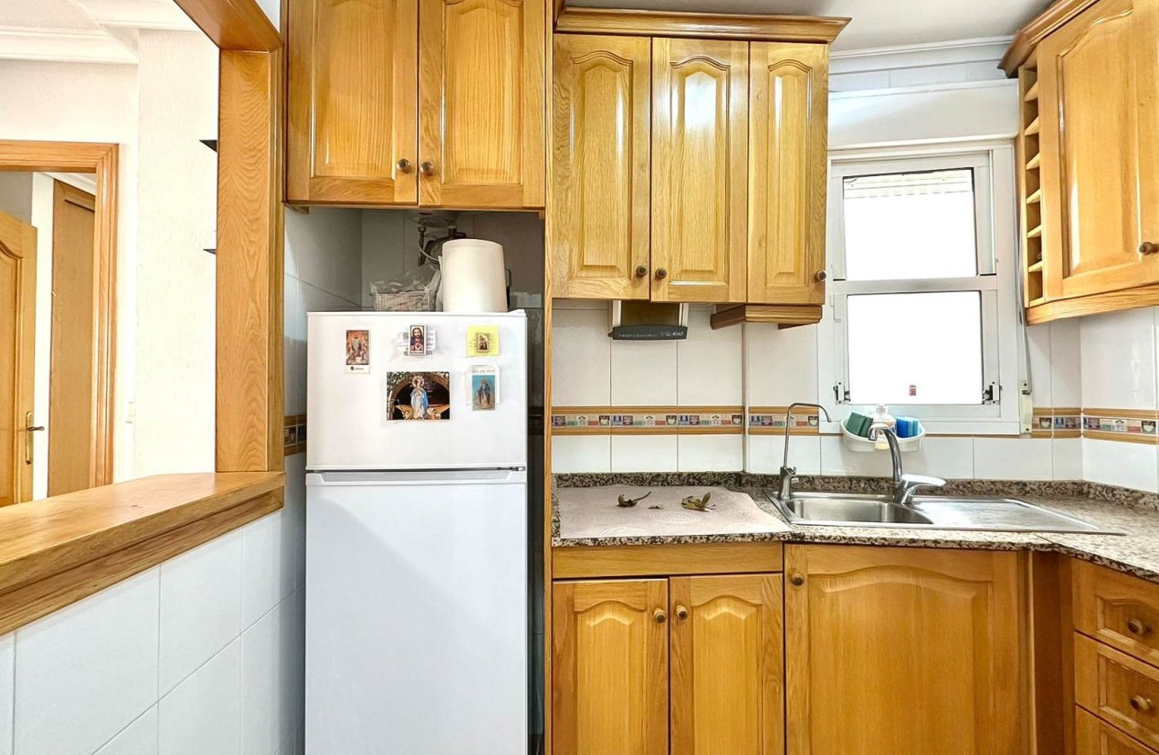 Resale - Apartment / flat - Torrevieja - Centro