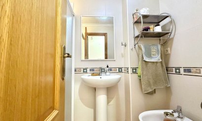 Resale - Apartment / flat - Torrevieja - Centro