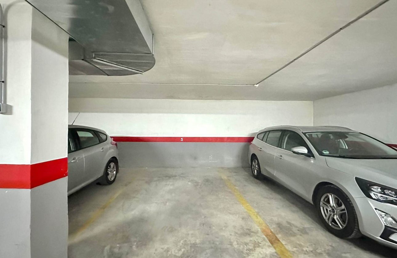 Resale - Apartment / flat - Torrevieja - Centro