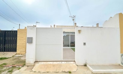 Resale - Bungalow - Torrevieja - Torretas