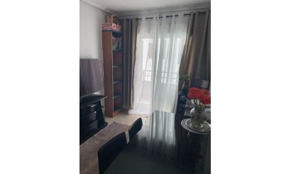 Resale - Apartment / flat - Torrevieja - Centro