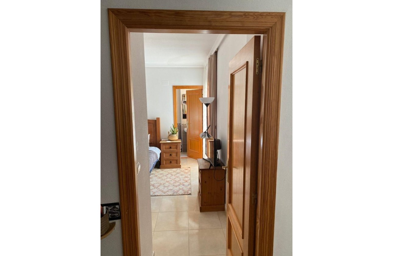 Resale - Apartment / flat - Torrevieja - Centro