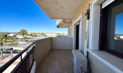 Resale - Apartment / flat - Orihuela Costa - Campoamor