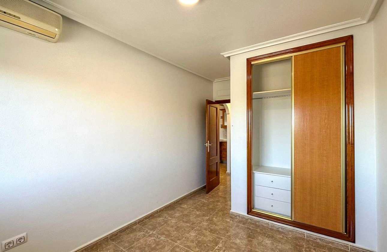 Resale - Apartment / flat - Orihuela Costa - Campoamor