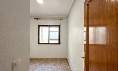 Resale - Apartment / flat - Orihuela Costa - Campoamor