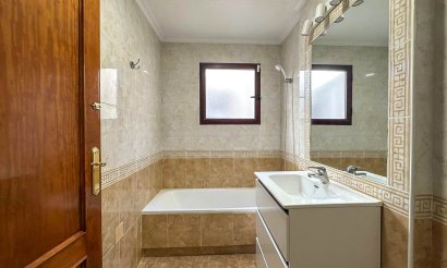 Resale - Apartment / flat - Orihuela Costa - Campoamor