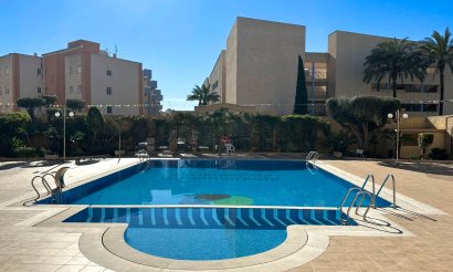Resale - Apartment / flat - Orihuela Costa - Campoamor