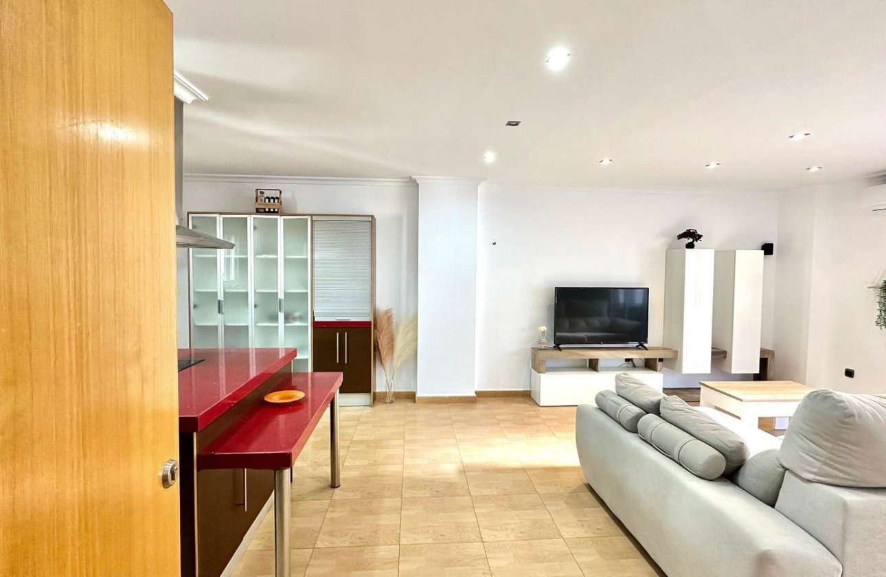 Resale - Apartment / flat - Torrevieja - Centro