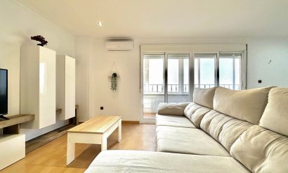 Resale - Apartment / flat - Torrevieja - Centro