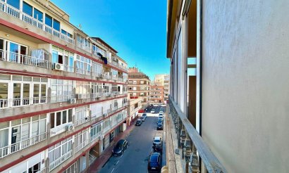 Resale - Apartment / flat - Torrevieja - Centro