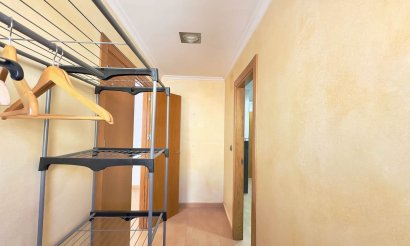 Resale - Apartment / flat - Torrevieja - Centro