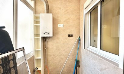 Resale - Apartment / flat - Torrevieja - Centro