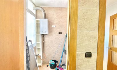 Resale - Apartment / flat - Torrevieja - Centro