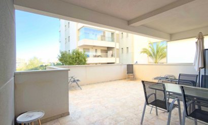 Resale - Apartment / flat - Orihuela Costa - Los Dolses