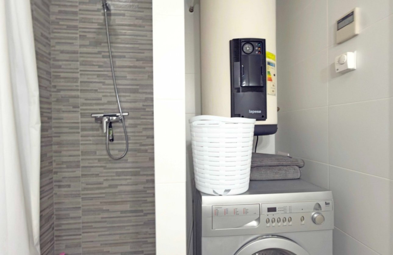 Resale - Apartment / flat - Orihuela Costa - Los Dolses