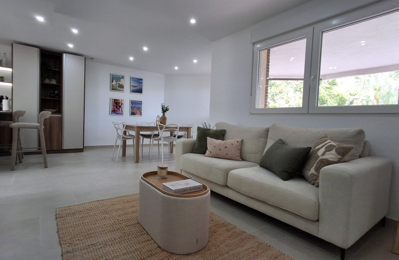 Resale - Apartment / flat - Torrevieja - Playa Acequion