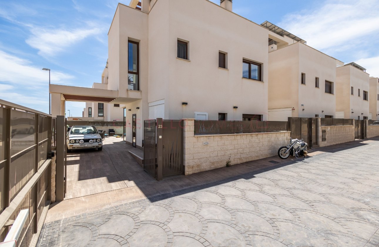 Resale - Villa - Rojales - Ciudad Quesada