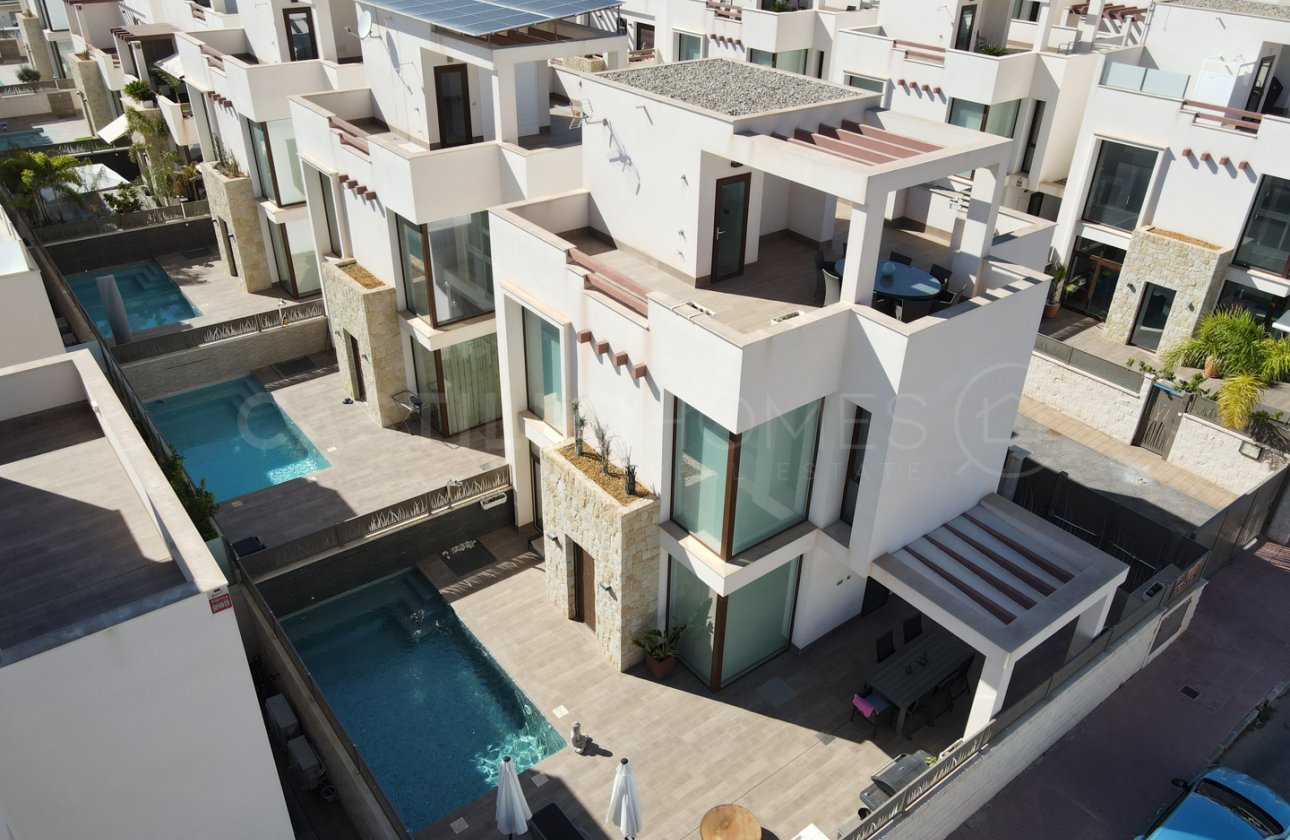 Resale - Villa - Rojales - Ciudad Quesada