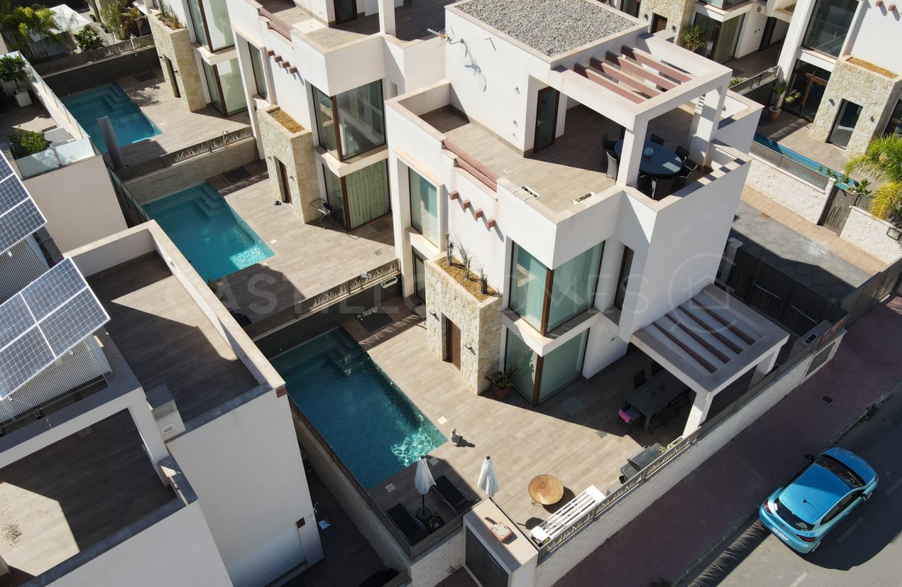 Resale - Villa - Rojales - Ciudad Quesada