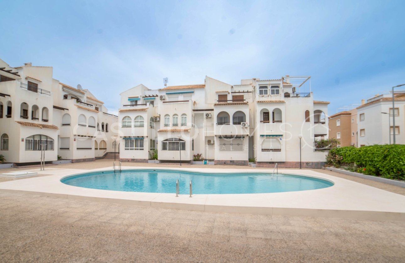 Resale - Apartment / flat - Torrevieja - El Acequión - Los Náufragos