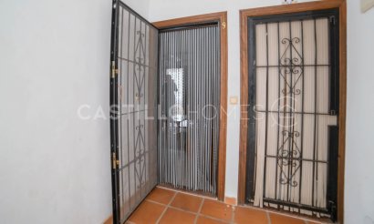 Resale - Apartment / flat - Torrevieja - El Acequión - Los Náufragos