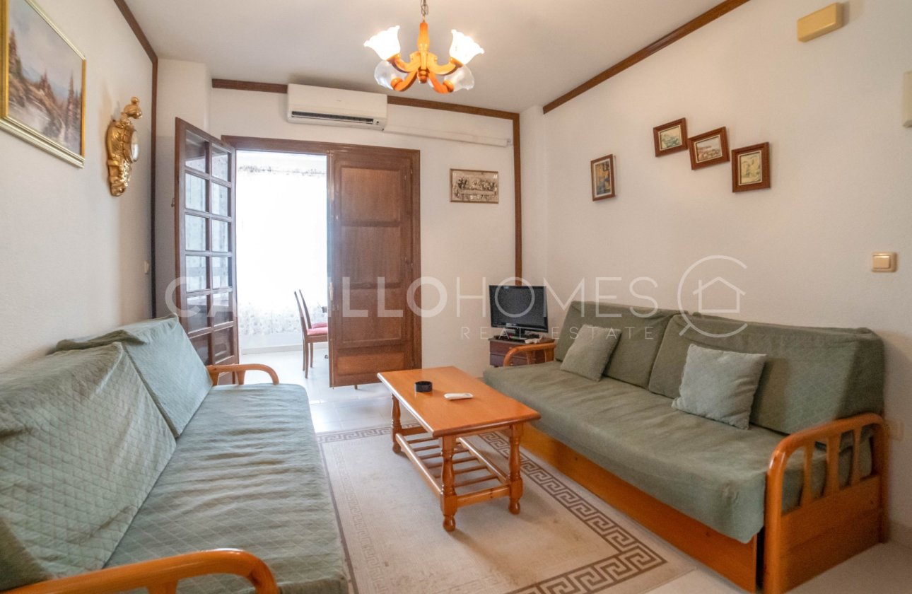 Resale - Apartment / flat - Torrevieja - El Acequión - Los Náufragos