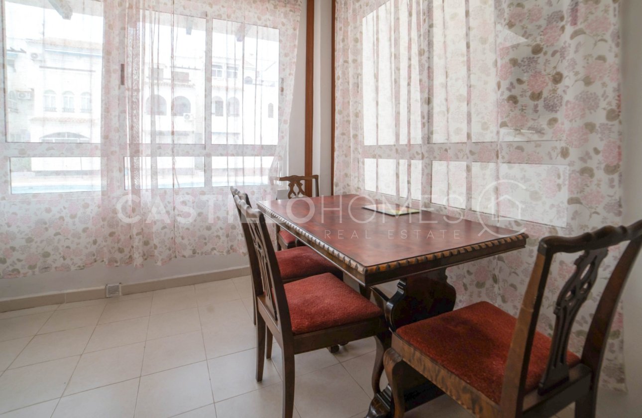 Resale - Apartment / flat - Torrevieja - El Acequión - Los Náufragos