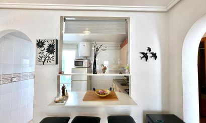 Resale - Bungalow - Torrevieja - La Siesta - El Salado -  Torreta