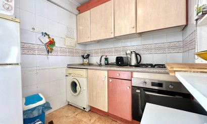 Resale - Bungalow - Torrevieja - La Siesta - El Salado -  Torreta