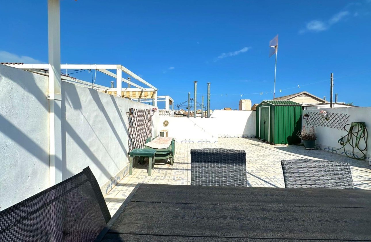 Resale - Bungalow - Torrevieja - La Siesta - El Salado -  Torreta