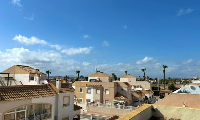 Resale - Bungalow - Torrevieja - La Siesta - El Salado -  Torreta
