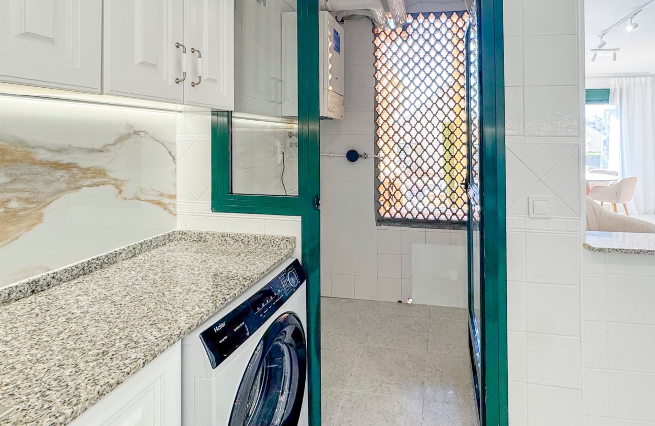 Resale - Apartment / flat - Orihuela Costa - Lomas de Campoamor