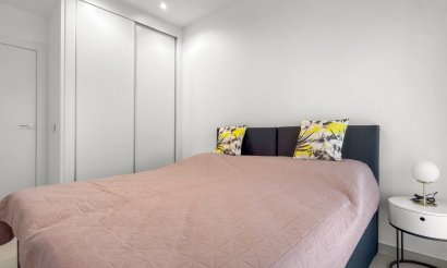 Resale - Apartment / flat - Pilar de la Horadada - Lo Romero Golf